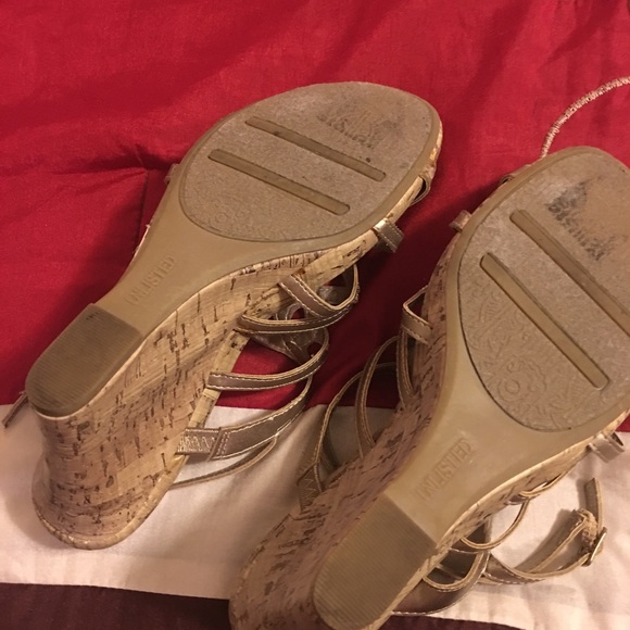 Unlisted by Kenneth Cole - Like New 💋 - Picture 4 of 4